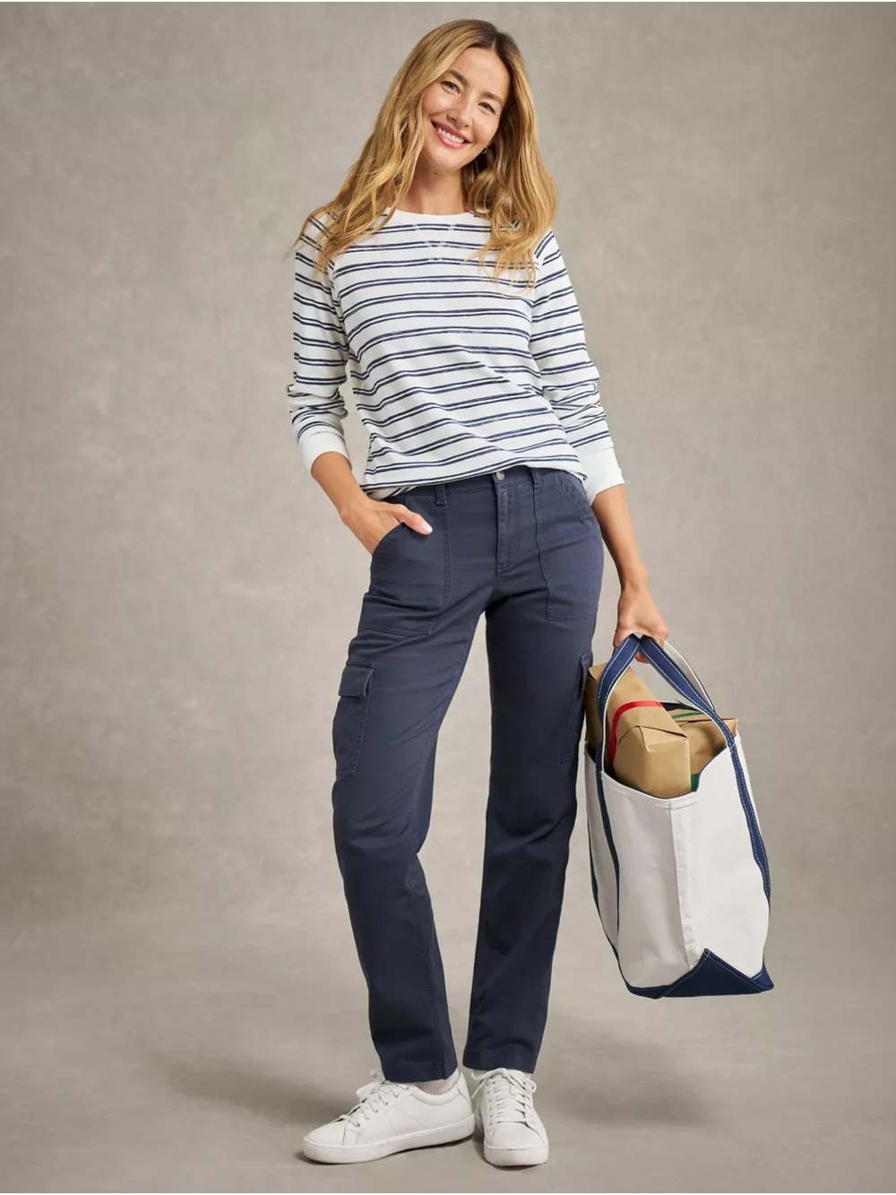 Women's Comfort Stretch Pants, Mid-Rise Straight-Leg Cargo